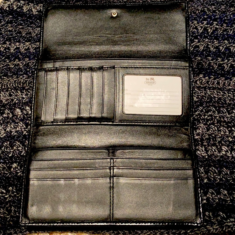 COPY - Coach black wallet